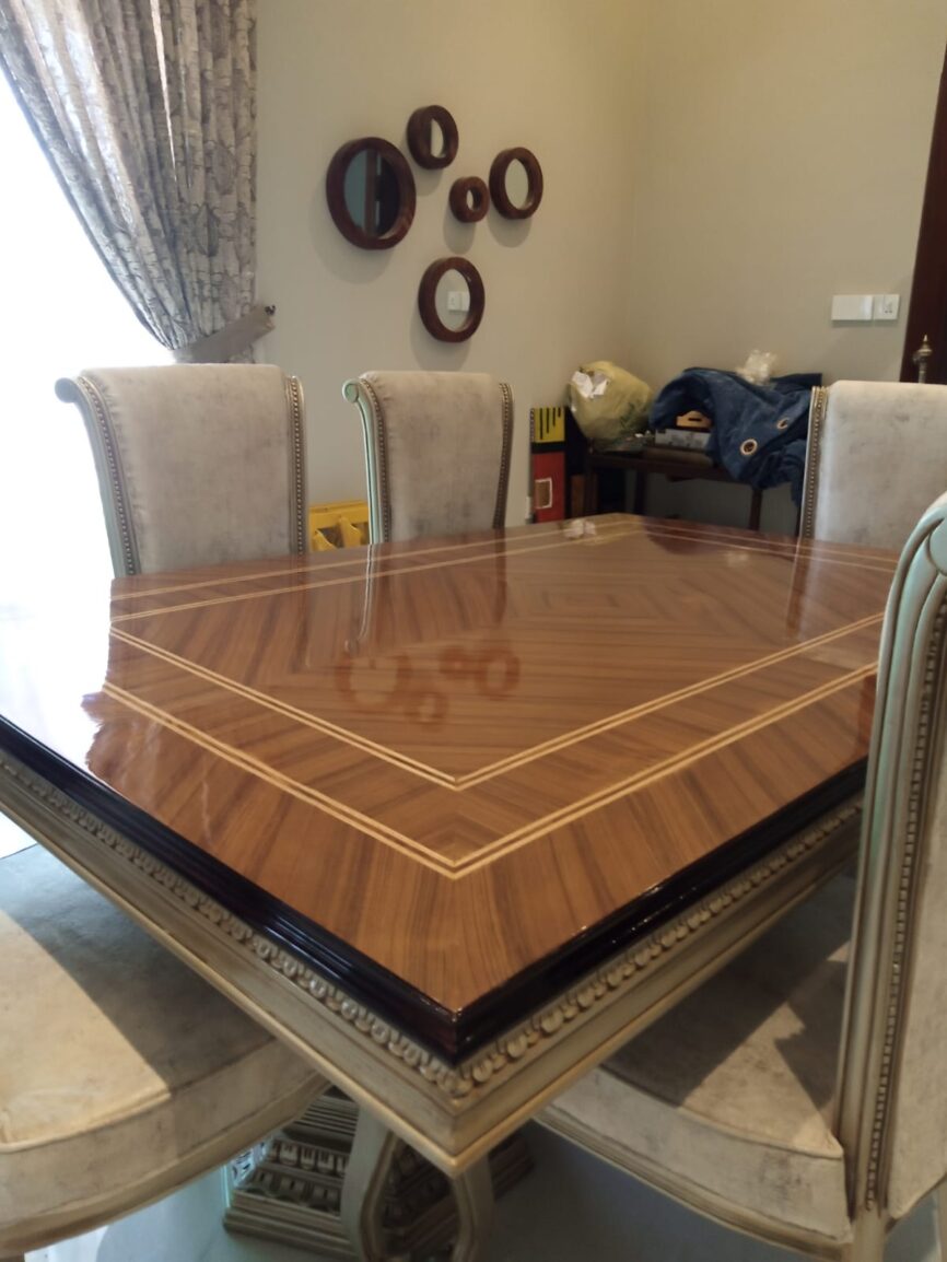 DINING TABLE EPOXY POLISH